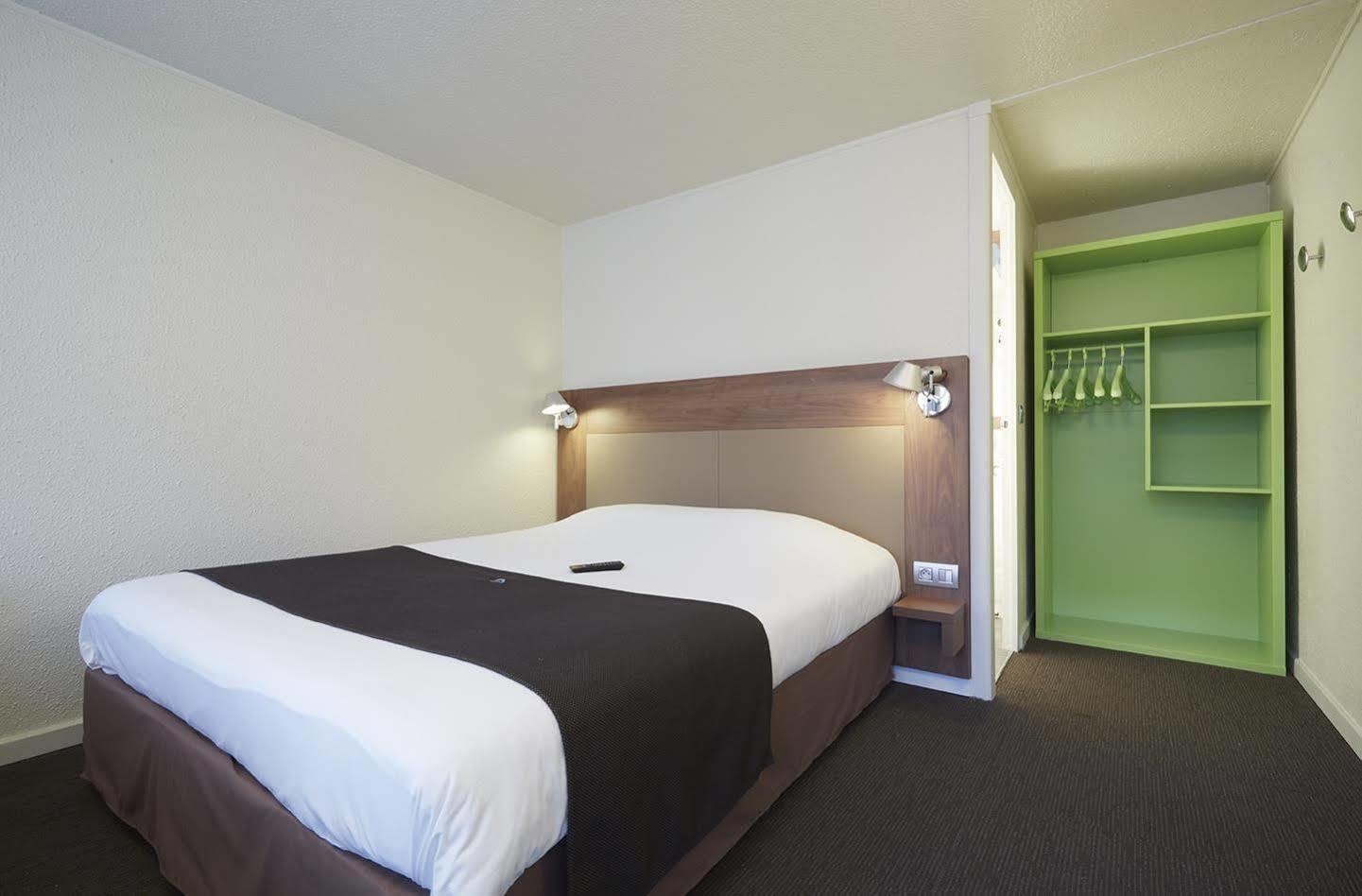 Hotel Campanile Lille Sud - Chr Exterior foto