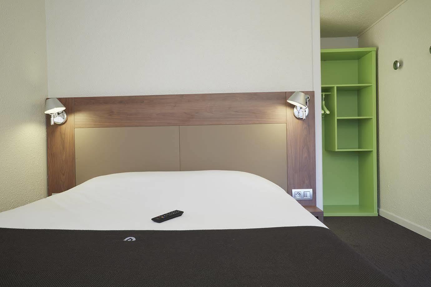 Hotel Campanile Lille Sud - Chr Exterior foto